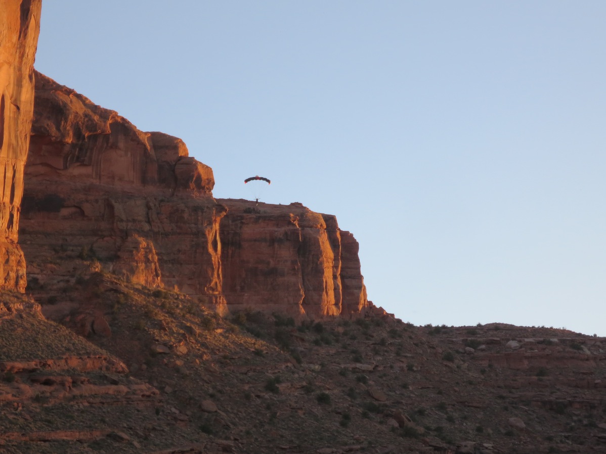 Base jumping