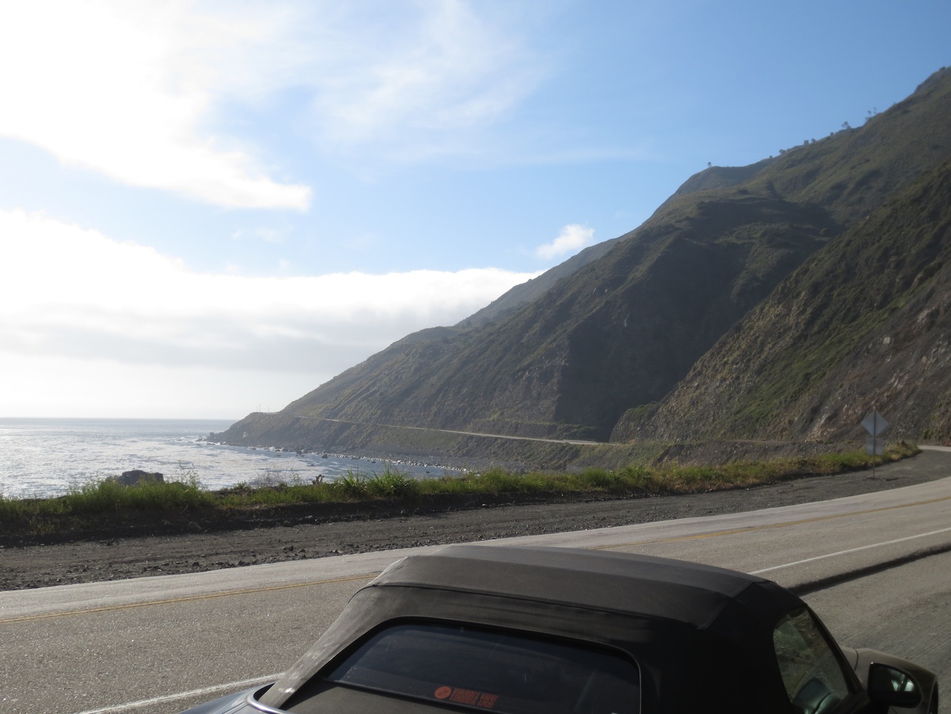 Over the top of the S2000 shot while pulled over on the PCH