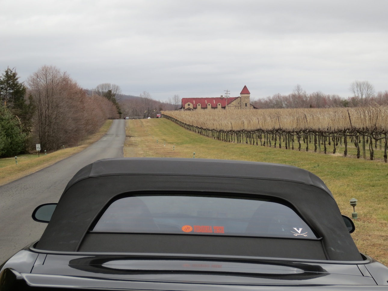 Entrance to Horton Vineyards